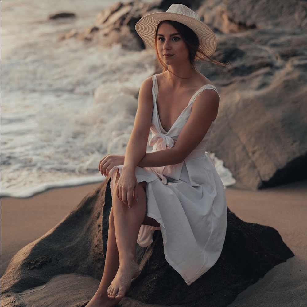 White midi dress